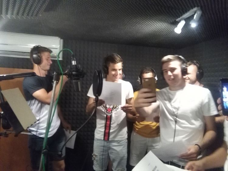 img-20190725-143420.jpg