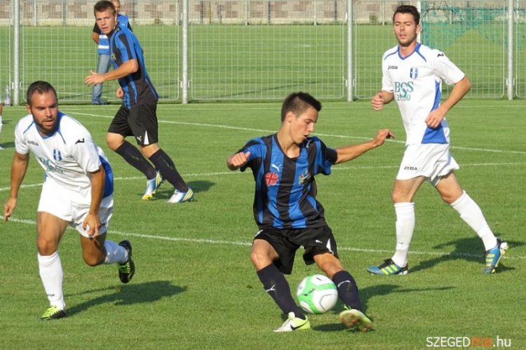 szeged-2011-momor06-gs.jpg
