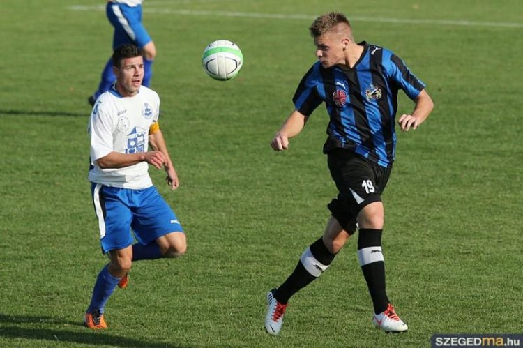 szeged2011-gyula-30-gs.jpg