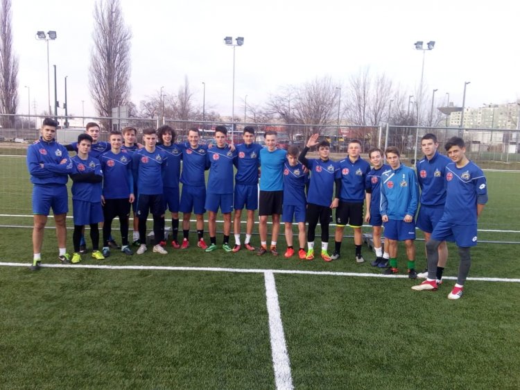 szeged2011-u17.jpg